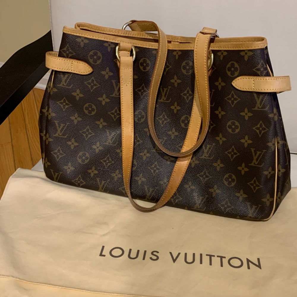 Louis Vuitton Batignolles Horizontal Authentic w/ dust bag